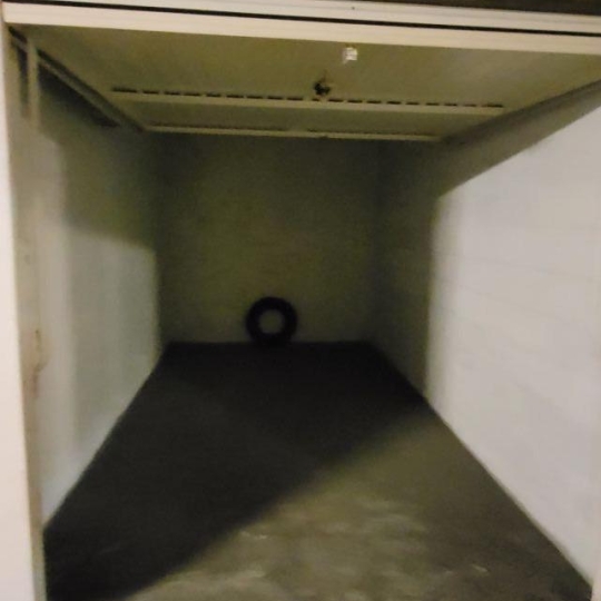 Annonces VINCENNES : Garage / Parking | PARIS (75018) | 12.00m2 | 160 € 