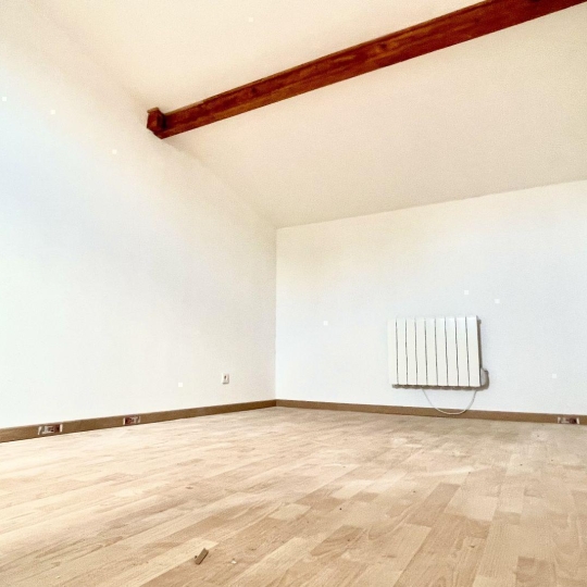  Annonces VINCENNES : Immeuble | GAGNY (93220) | 321 m2 | 0 &euro; 