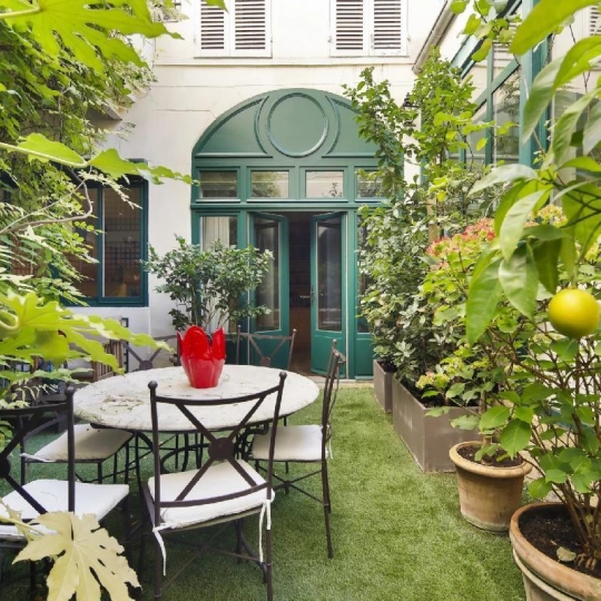  Annonces VINCENNES : Apartment | PARIS (75006) | 130 m2 | 3 550 000 &euro; 