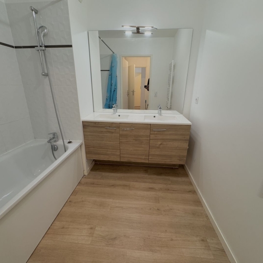  Annonces VINCENNES : Apartment | ROMAINVILLE (93230) | 64 m2 | 1 350 &euro; 