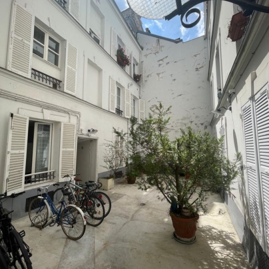  Annonces VINCENNES : Appartement | PARIS (75018) | 22 m2 | 860 &euro; 