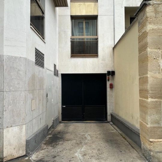  Annonces VINCENNES : Garage / Parking | PARIS (75015) | 12 m2 | 120 &euro; 