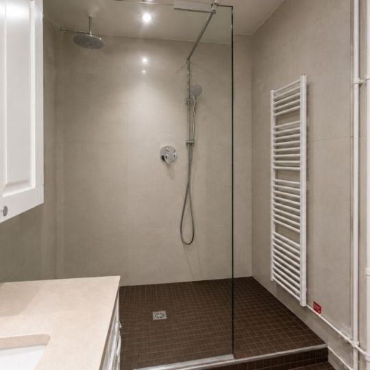  Annonces VINCENNES : Appartement | PARIS (75015) | 71 m2 | 745 000 &euro; 