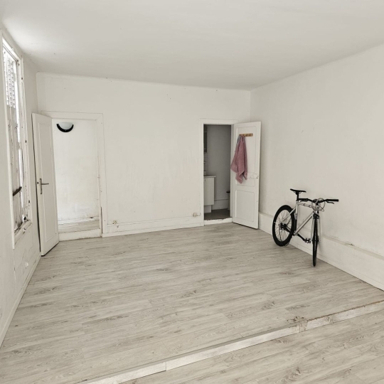  Annonces VINCENNES : Maison / Villa | BAGNOLET (93170) | 42 m2 | 280 000 &euro; 