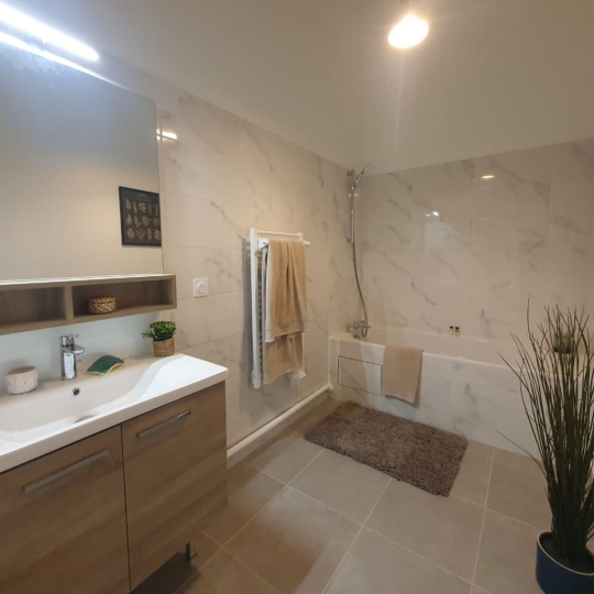  Annonces VINCENNES : Maison / Villa | VAUJOURS (93410) | 108 m2 | 425 000 &euro; 