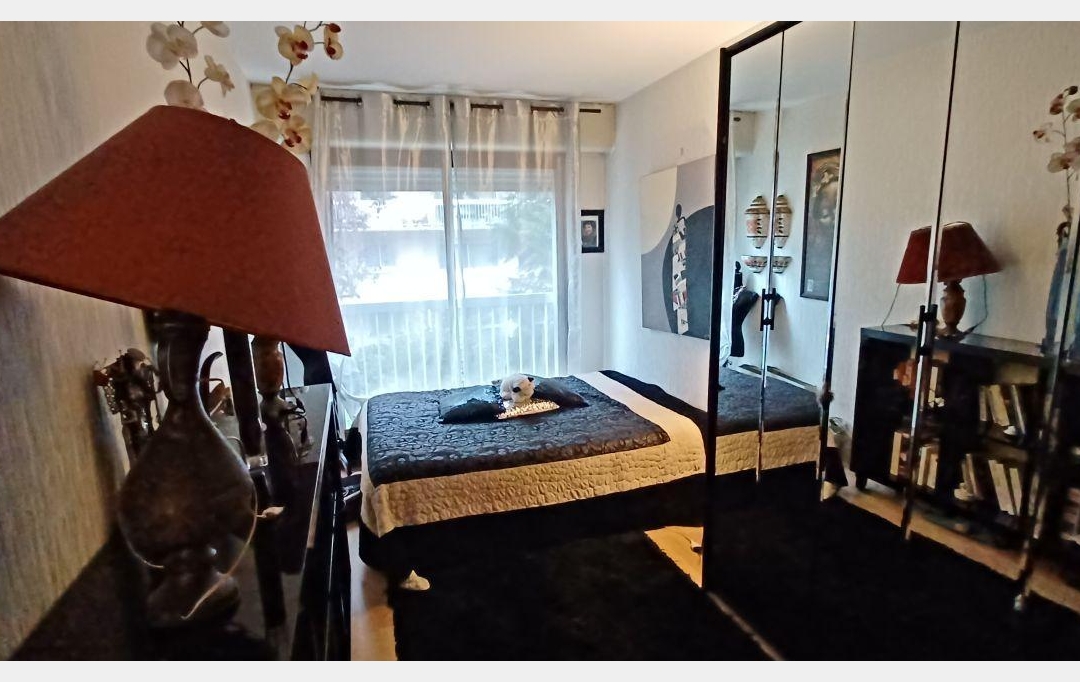 Annonces VINCENNES : Appartement | PARIS (75018) | 46 m2 | 340 200 &euro; 
