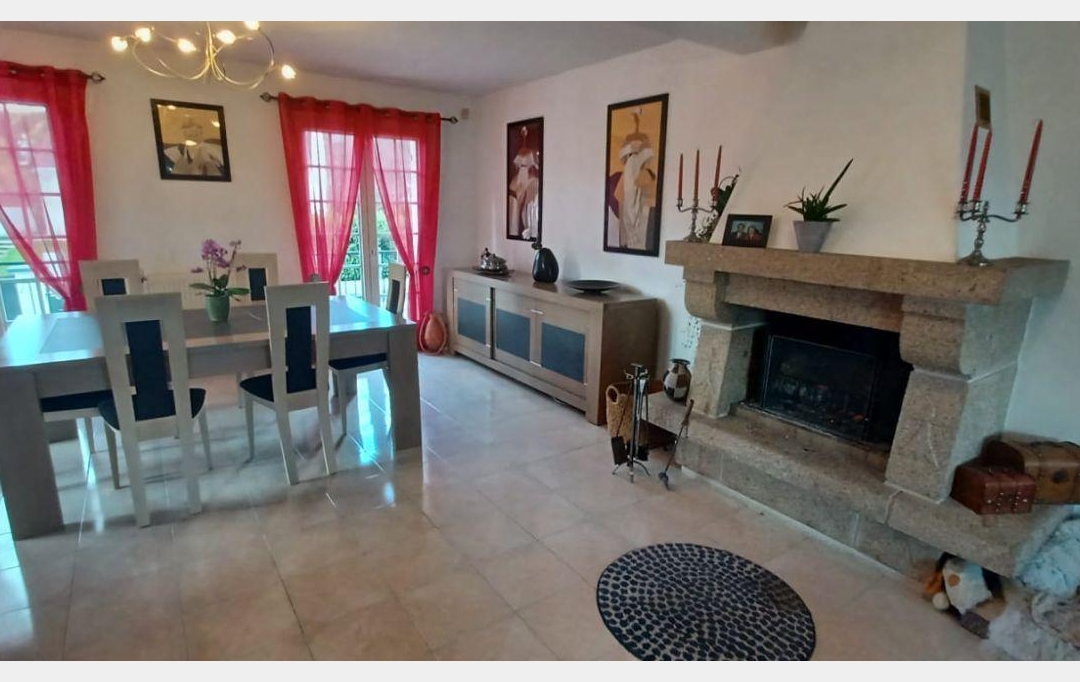 Annonces VINCENNES : Maison / Villa | COUBRON (93470) | 181 m2 | 525 000 &euro; 