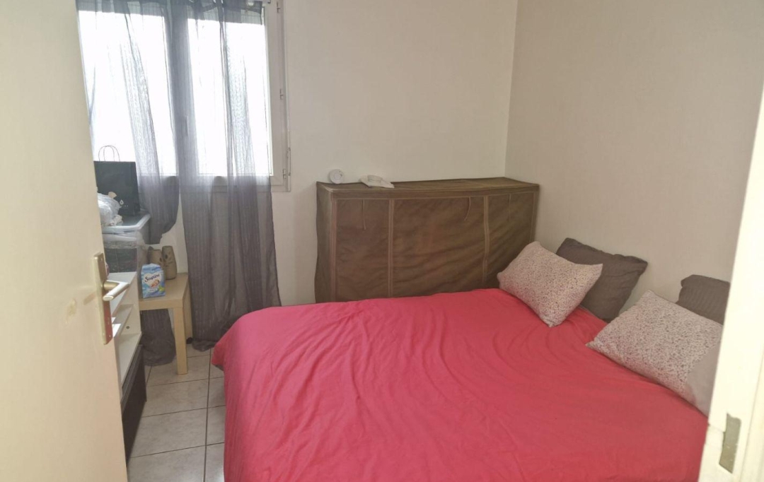 Annonces VINCENNES : Appartement | VAUJOURS (93410) | 36 m2 | 149 800 &euro; 