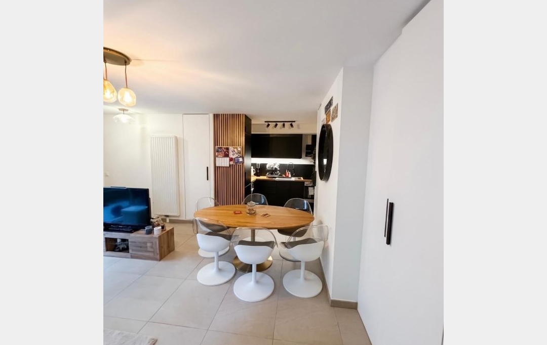 Annonces VINCENNES : Appartement | CLICHY (92110) | 47 m2 | 395 000 &euro; 