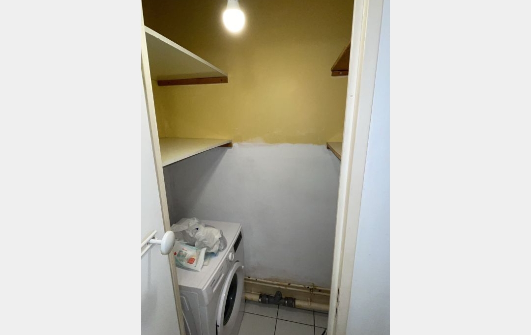 Annonces VINCENNES : Appartement | CHARENTON-LE-PONT (94220) | 20 m2 | 750 &euro; 