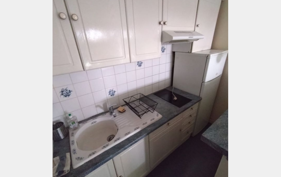 Annonces VINCENNES : Apartment | CHARENTON-LE-PONT (94220) | 27 m2 | 195 000 &euro; 