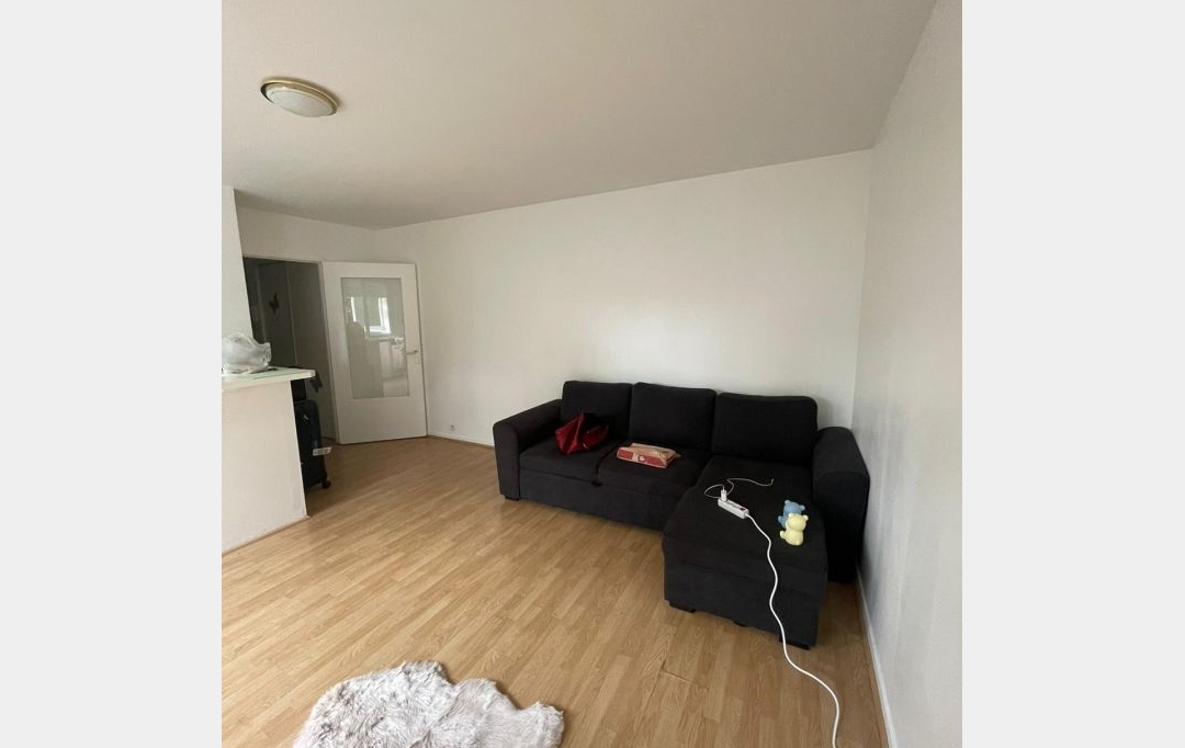 Annonces VINCENNES : Appartement | LIVRY-GARGAN (93190) | 32 m2 | 148 000 &euro; 