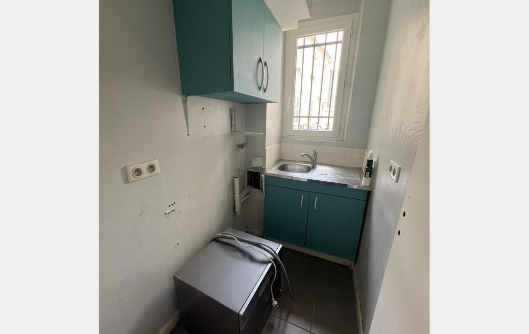 Annonces VINCENNES : Appartement | CHARENTON-LE-PONT (94220) | 24 m2 | 181 000 &euro; 