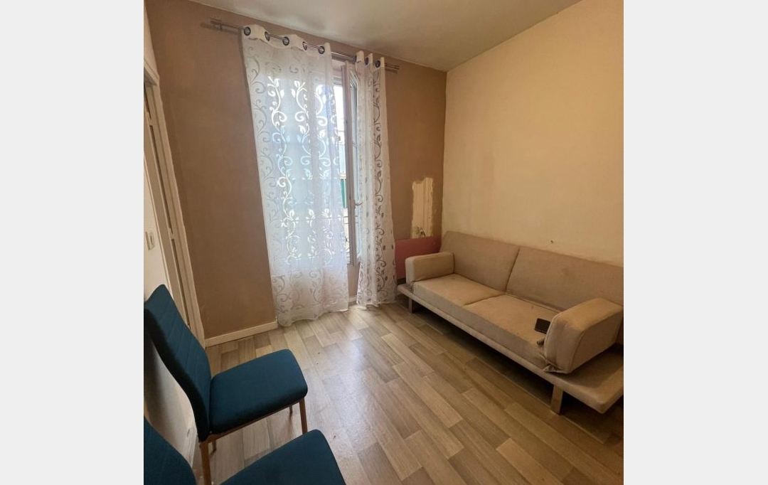 Annonces VINCENNES : Appartement | CHARENTON-LE-PONT (94220) | 24 m2 | 181 000 &euro; 