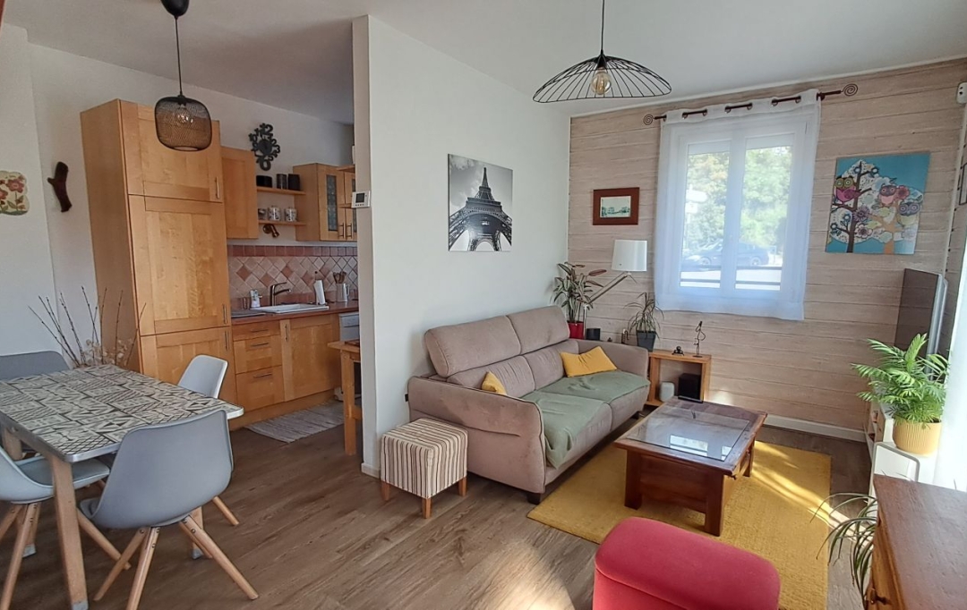Annonces VINCENNES : House | FONTENAY-SOUS-BOIS (94120) | 79 m2 | 369 000 &euro; 