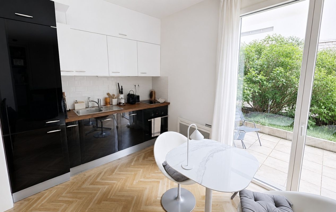 Annonces VINCENNES : Appartement | PARIS (75015) | 31 m2 | 350 000 &euro; 
