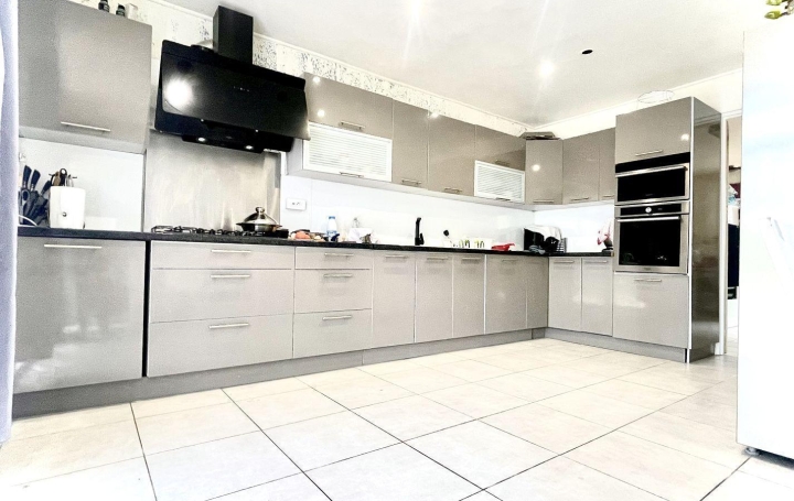 Annonces VINCENNES : Immeuble | GAGNY (93220) | 321 m2 | 0 &euro; 